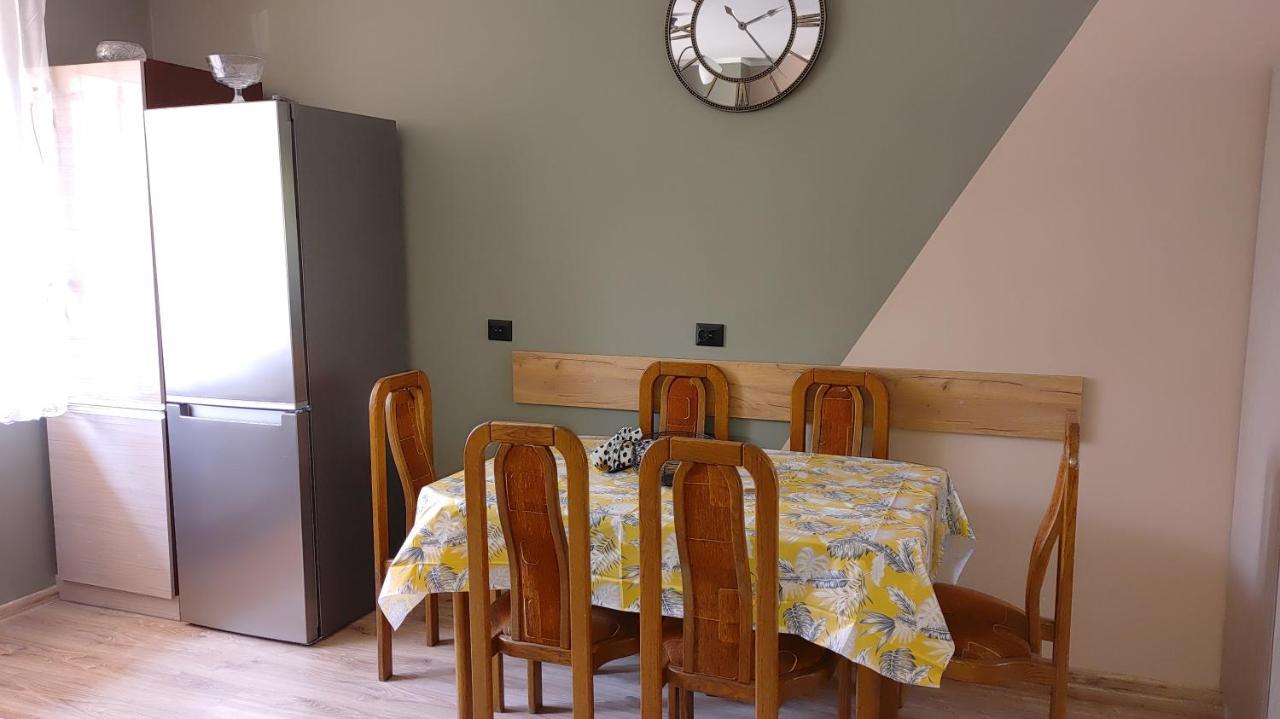 Apartament na Różanej I Ustka Exterior foto
